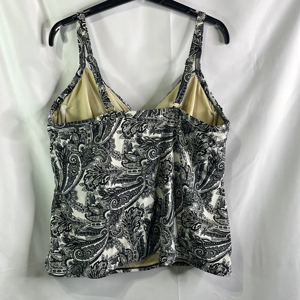 Lands’ End black gray white underwire tankini top